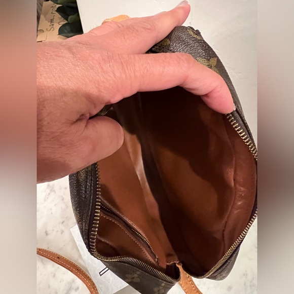 LOUIS VUITTON Vintage Jeune Fille MM crossbody Made in France l April 1992. - Picture 9 of 16